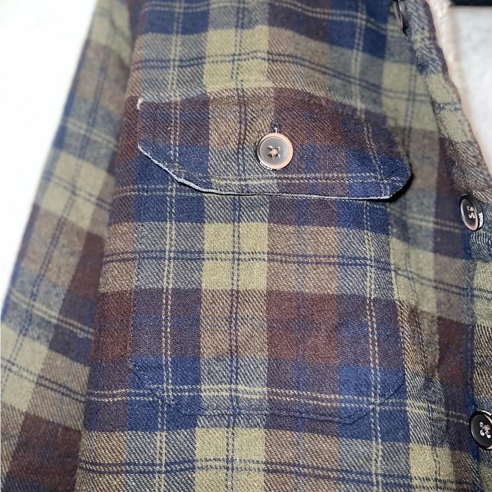flannel jacket - Picture 2 of 7